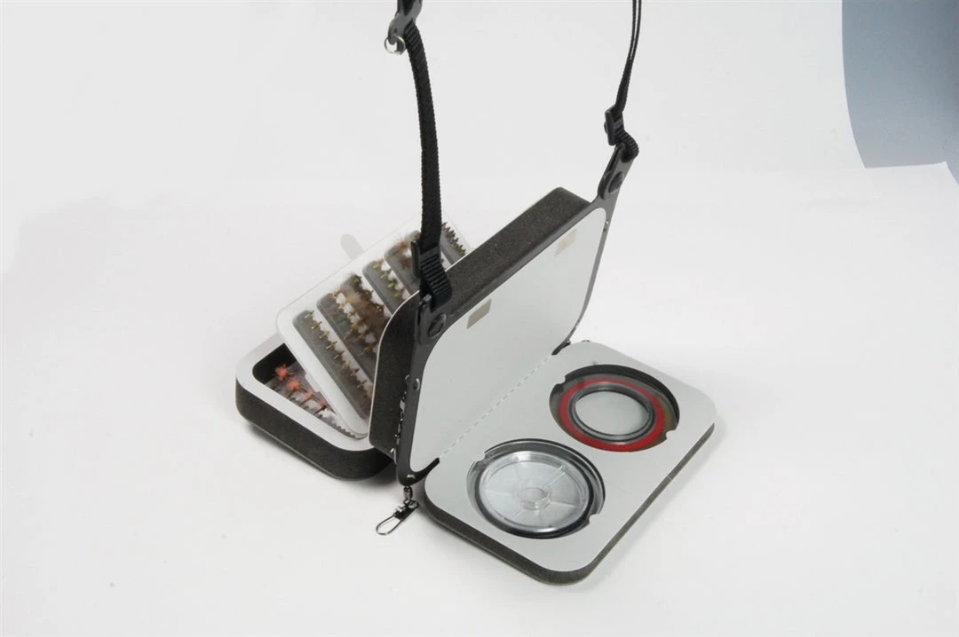 Angler Sport Group Fly Boxes C&F Design Medium Lightweight Chest Storage 5 Angler Sport Group Fly Boxes C&F Design Medium Lightweight Chest Storage